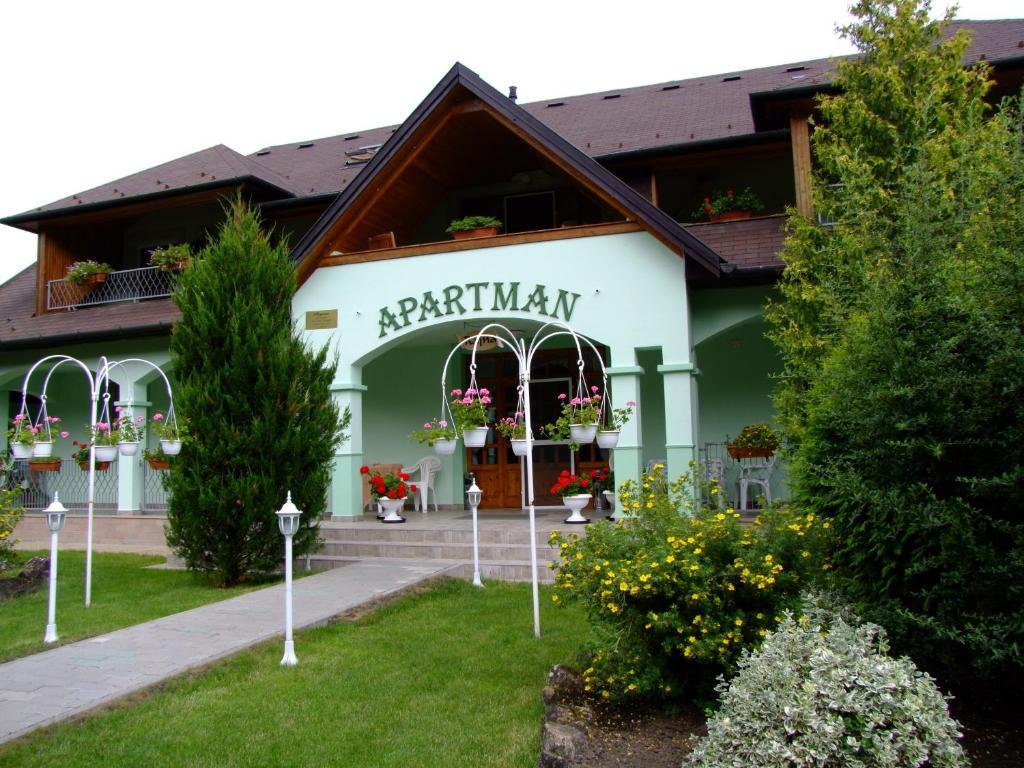 Rajna Apartmanház Bogács Exteriér fotografie
