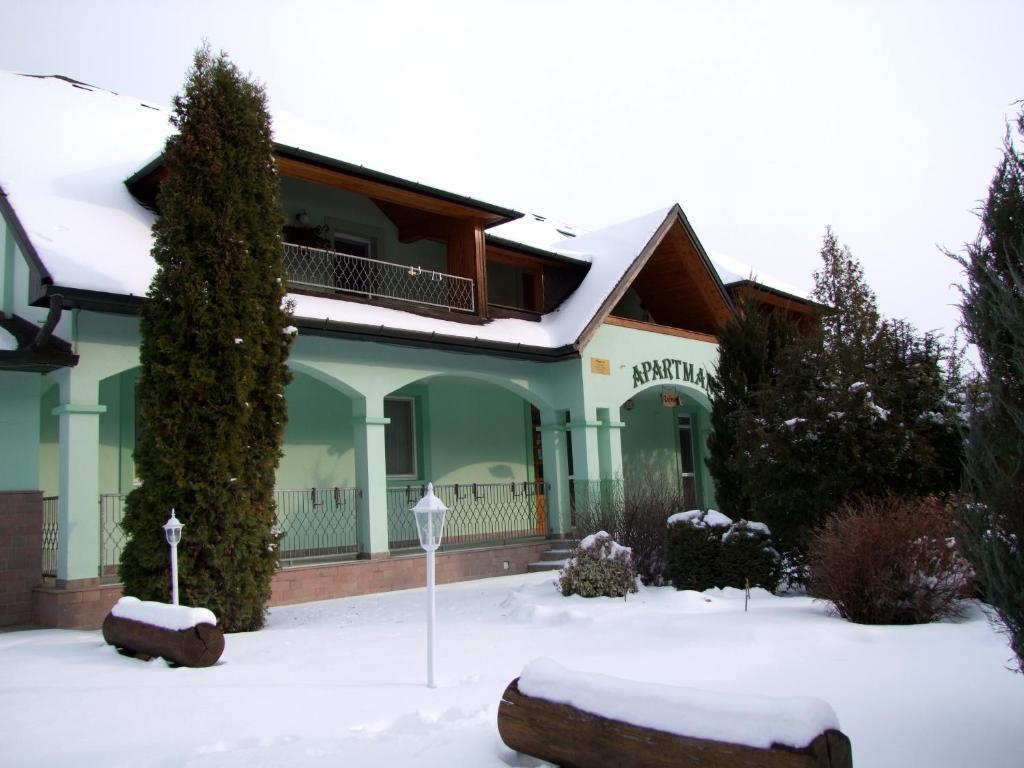 Rajna Apartmanház Bogács Exteriér fotografie