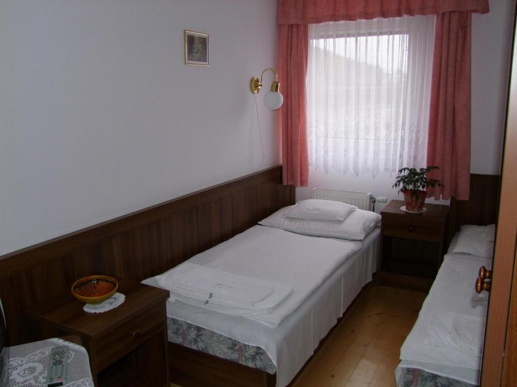 Rajna Apartmanház Bogács Pokoj fotografie